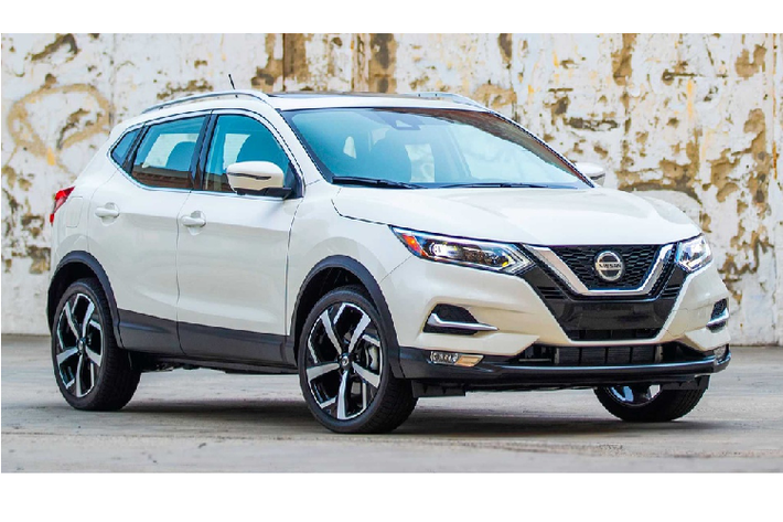 Nissan Rogue. Được đánh giá là một trong số SUV cỡ nhỏ dễ lái nhất hiện nay, Nissan Rogue có không gian rộng rãi và tĩnh lặng. Khả năng xử lý lái khá tốt, vô lăng thật tay, bó cua êm ái. Model mới nhất được trang bị động cơ 2.5L 4 xi-lanh đi cùng hộp số vô cấp CVT, dẫn động AWD.