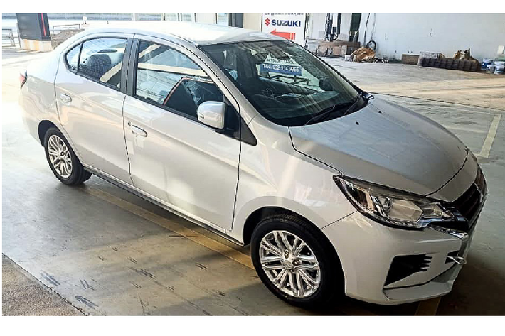 Động cơ Mirage facelift vẫn sử dụng loại MIVEC 1.2L như cũ. Theo đó, xe có công suất 77 mã lực và mô men xoắn cực đại 100Nm. Động cơ truyền năng lượng xuống các bánh qua hộp số sàn 5 cấp hoặc hộp số CVT.