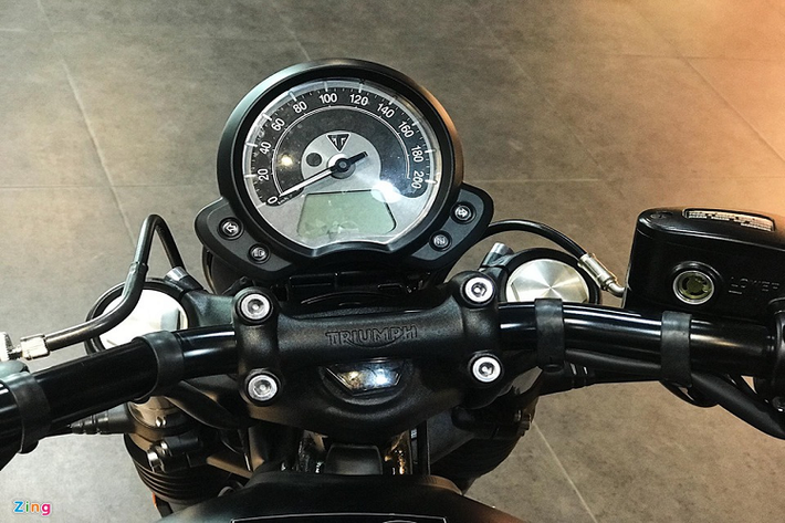 Giá bán chính hãng của Triumph Bobber tại Việt Nam từ 569 triệu đồng. Phong cách thiết kế của Triumph Bobber khá kén khách, nhưng có thể mang tới cho chủ nhân sự khác biệt khi xuất hiện giữa phố đông.