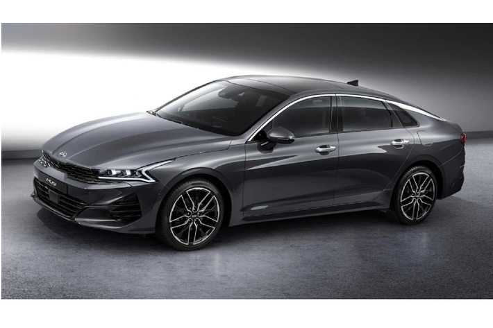 Để có thể đối đầu với những mẫu sedan hạng D trên thị trường như Camry và Accord, mẫu Kia Optima 2020 mới buộc phải thay đổi hình ảnh của mình từ trong ra ngoài. Những hình ảnh mới nhất do hãng xe Hàn tiết lộ đã chứng minh quyết tâm này của dòng Optima.