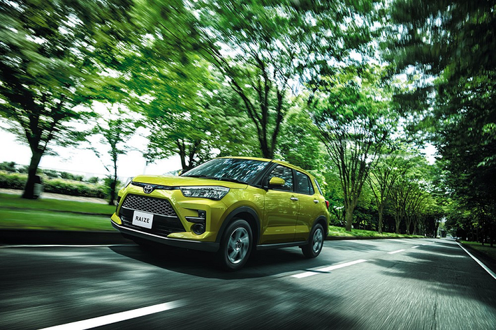 Toyota Raize hoàn toàn mới trên thực tế chính là phiên bản đổi tên và thay đổi thiết kế của Daihatsu Rocky - mẫu SUV cỡ B đã trình làng trong triển lãm Tokyo 2019 vừa qua.
