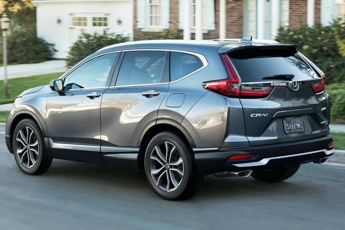 Về mẫu xe lai Hybrid của Honda CR-V, các thông tin về kỹ thuật cũng như giá bán hiện chưa được thông báo chính thức trước ngày ra mắt vào đầu năm sau. Tuy nhiên, cách thiết lập, kết hợp 2 động cơ dường như sẽ tương tự với cấu hình chiếc Accord Hybrid.