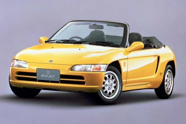 Đã có rất nhiều những mẫu xe JDM “đủ tuổi” để được đặt chân tới Mỹ như Nissan Skyline GT-R, Mitsubishi Lancer Evolution, Subaru WRX STI và Toyota Celica GT-Four,… và mẫu xe Honda Beat là một trong số đó.