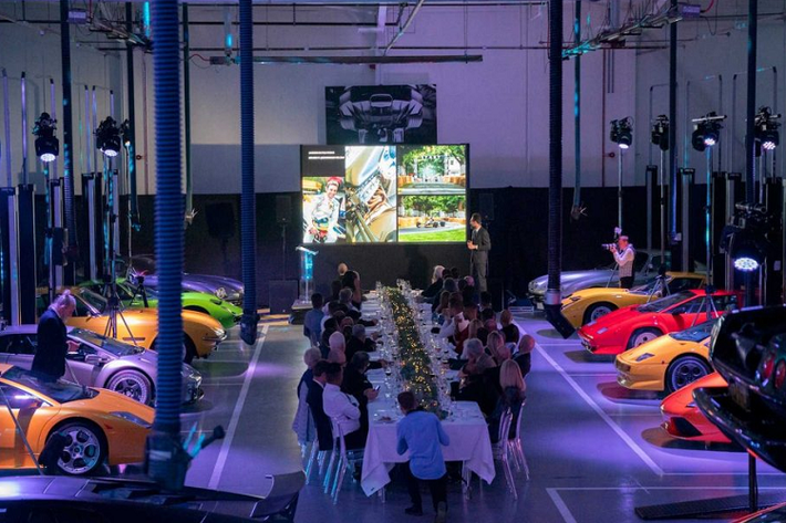 Đây là một sự kiện được kết hợp tổ chức bởi đại lý siêu xe Lamborghini London cùng bộ phận phục chế và bảo tồn xe cổ Lamborghini Polo Storico. Chính bộ phận này đã đem tới 17 chiếc Lamborghini biểu trưng cho mỗi thời kì khác nhau.