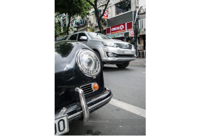 Kế thừa những kinh nghiệm cũng như viết tiếp giấc mơ của người cha, Ferdinand Porsche đã nghiên cứu, chế tạo và cho ra mắt nguyên mẫu siêu xe Porsche 356 vào năm 1948, 9 năm sau khi Type 64 được chế tạo.