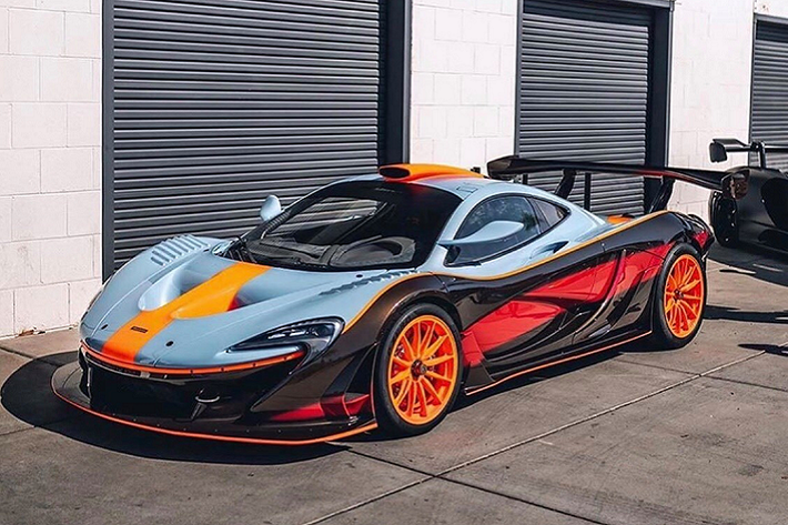 Mclaren P1 GT Long Tail được ra mắt bởi hãng độ Lanzante Motorsport – Một hãng độ có mối quan hệ khá thân thiết với Mclaren. Hãng này đã cho ra mắt phiên bản P1 GT Longtail dựa trên P1 GTR của hãng.