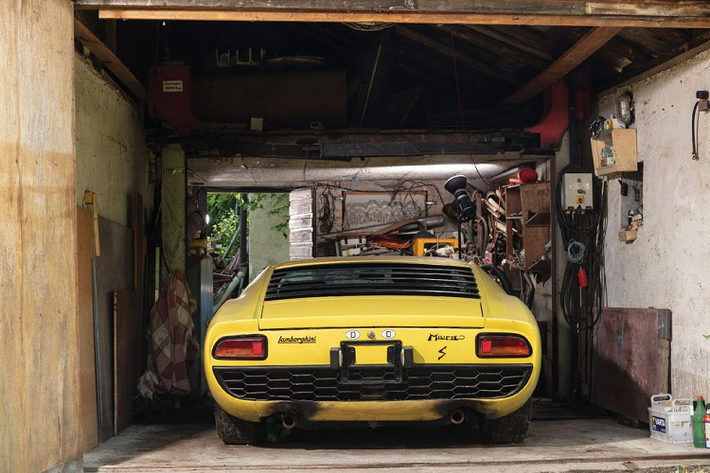 Mô tả về chiếc Lamborghini Miura hàng hiếm này trước khi bán ở London, ông Maarten ten Holder, Phó Chủ tịch kiêm CEO của RM Sothwise cho biết: "Chiếc Lamborghini Miura này là một mẫu xe rất đáng giá bởi độ hiếm và đẹp của nó. Đây thực sự là một cơ hội khó có lần thứ hai nếu bạn không biết nắm lấy nó.