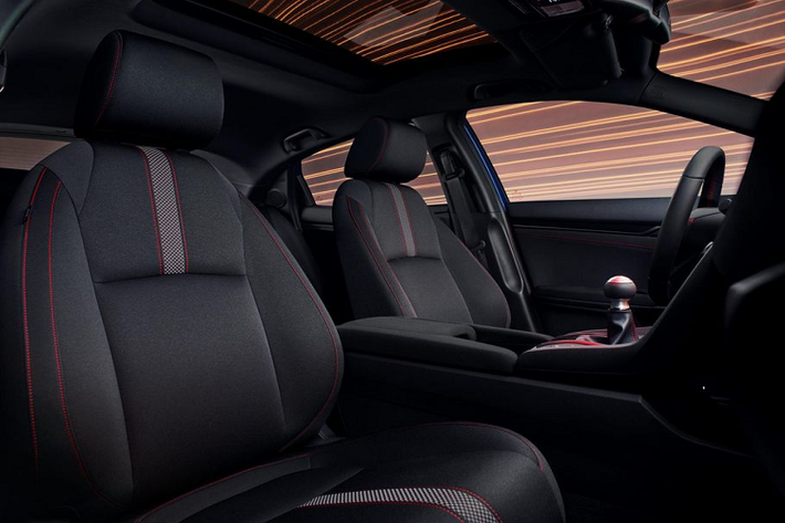 Ngoài sự thay đổi mạnh mẽ về nội/ngoại thất, Honda Civic Sport Line 2020 sẽ không có bất cứ sự thay đổi nào về hiệu suất hoạt động.