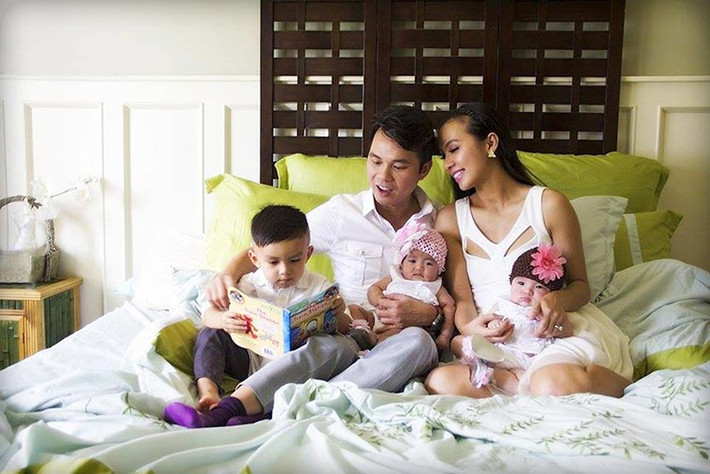 Vừa qua, MC Huyền Ny tiết lộ thông tin cô đã là bà mẹ ba con khiến dư luận bất ngờ.