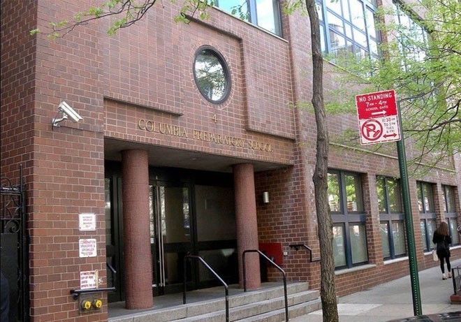 9. (Đồng hạng) Columbia Grammar and Preparatory School (CGPS) Địa điểm: New York, New York Học phí và các khoản phí năm học 2015-2016: 45.640 USD Đây là một trong những ngôi trường đắt đỏ nhất ở Mỹ. Ngôi trường này ra đời sớm hơn Đại học Columbia nổi tiếng 10 năm. Ban đầu, CGPS là một trường dành cho nam sinh, đào tạo với mục đích chuẩn bị đầu vào cho Đại học Columbia.