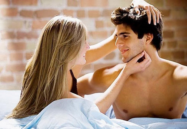 Mối liên hệ giữa đường-insulin-testosterone cũng giải thích tại sao đàn ông hay phấn khích vào buổi sáng, khi bạn không ăn trong nhiều giờ liền.
