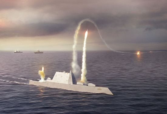 Với tầm bắn như vậy, cho phép “siêu tàu chiến” lớp Zumwalt có thể tấn công các cảng và sân bay của Trung Quốc và các mục tiêu quan trọng khác ở Biển Philippines, bên ngoài chuỗi đảo đầu tiên. Đây thực sự là vũ khí răn đe mới đối với Trung Quốc. Nguồn ảnh: Pinterest.