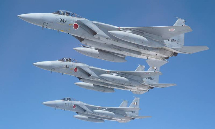 Hơn 200 chiếc F-15J đã được chế tạo. Để giữ cho những chiếc máy bay hơn 30 năm tuổi này có thể cạnh tranh với thế hệ máy bay chiến đấu mới của Trung Quốc, F-15J được nâng cấp với nhiều tính năng mới, nhất là khả năng đối phó điện tử, khả năng tìm kiếm và theo dõi mục tiêu hồng ngoại.