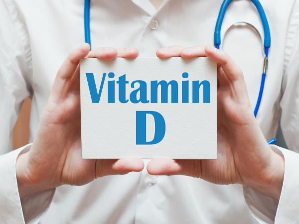 Kiểm tra lượng Vitamin D. Thiếu vitamin D có thể dẫn đến loãng xương và các bệnh về xương khác. Nếu bạn đã đến tuổi 40, hãy bổ sung thêm canxi cũng như nên thường xuyên kiểm tra lượng vitamin D trong cơ thể để có hướng xử lý kịp thời.