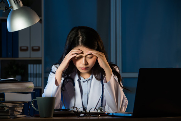 Chuyên gia cho biết, giấc ngủ chất lượng là thời điểm vàng để cơ thể giải độc, tự phục hồi.
