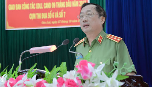 Thượng tướng Nguyễn Văn Thành (SN 1957, quê huyện Hoa Lư, tỉnh Ninh Bình). Ông Nguyễn Văn Thành được bổ nhiệm giữ chức Thứ trưởng Bộ Công an từ tháng 12/2015. Ông được Chủ tịch nước phong quân hàm thượng tướng vào năm 2016.