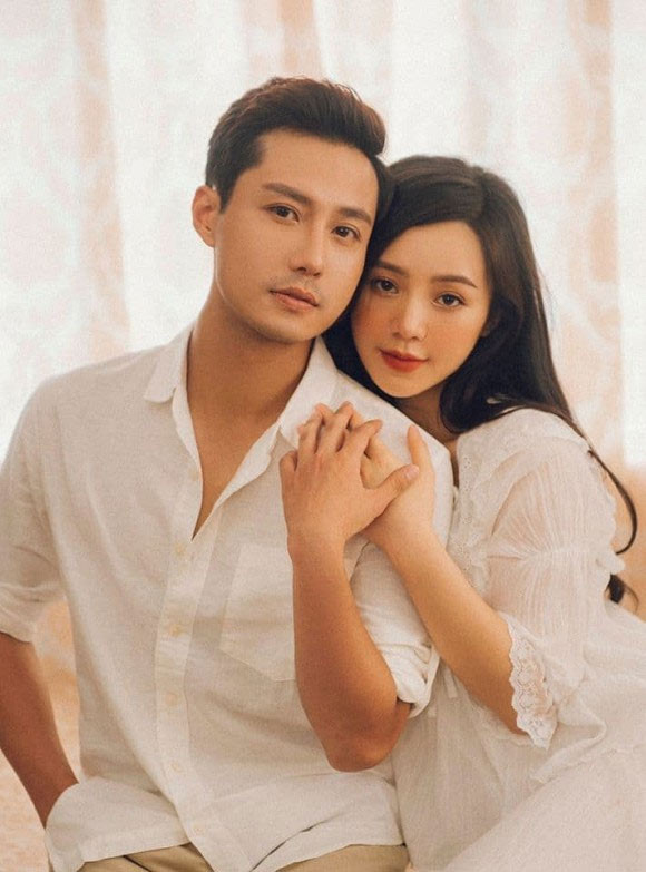 Quỳnh Kool – Thanh Sơn trở thành cặp đôi đẹp trong mắt khán giả khi tham gia bộ phim “Đừng bắt em phải quên”. (Ảnh: FBNV)