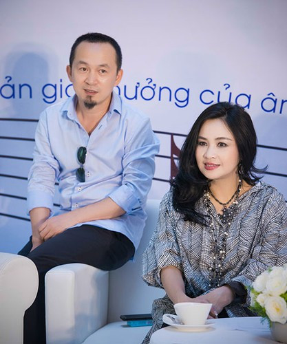 Không chỉ từng hạnh phúc trong hôn nhân, Thanh Lam – Quốc Trung còn là một cặp đôi thực sự hoàn hảo trong âm nhạc. Tuy nhiên sau 10 năm gắn bó, cả 2 lại đường ai nấy đi trong tiếc nuối của công chúng.