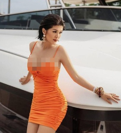 Oanh Yến từng tâm sự cô “nghiện” đẻ tuy nhiên hai vợ chồng cô quyết định dừng lại ở đứa thứ 6 để chăm sóc và dạy dỗ con thật tốt.
