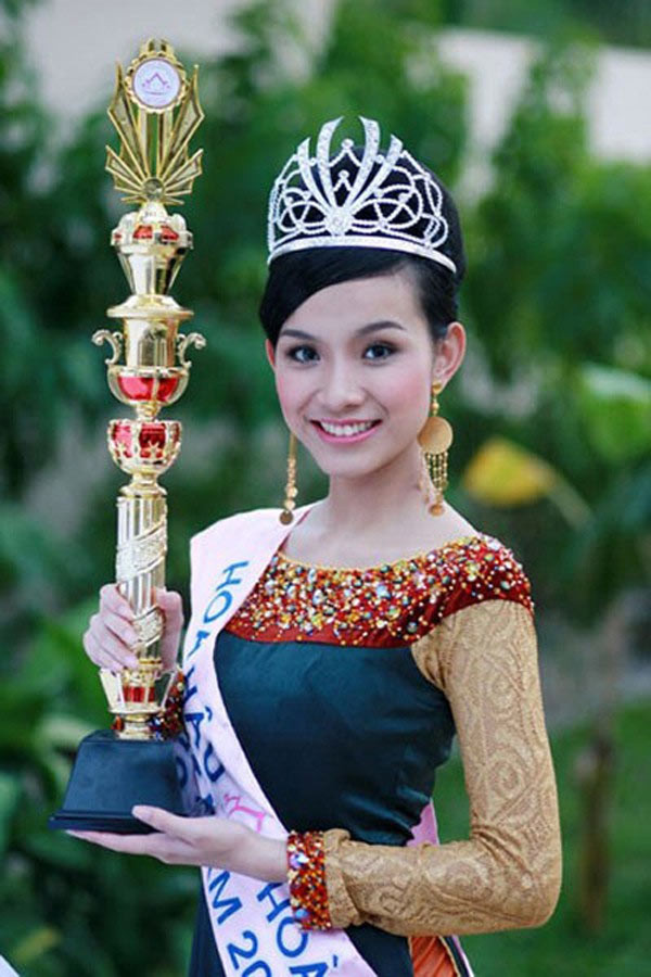 Hình ảnh Thùy Lâm lúc đăng quang Hoa hậu Hoàn vũ Việt Nam năm 2008. (Ảnh: Toquoc.vn)