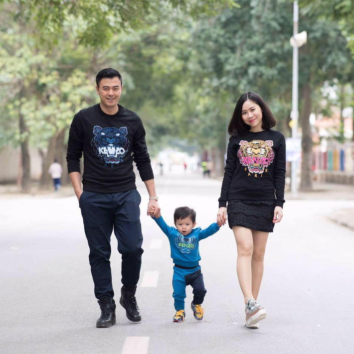 Năm 2015, sau 3 năm kết hôn, vợ chồng MC Tuấn Tú - Thanh Huyền vỡ òa trong hạnh phúc khi chào đón con trai đầu lòng - bé Kỳ Nam.