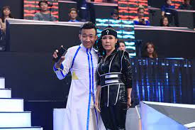 Dù biết rằng Trấn Thành thường xuyên đùa dai với đồng nghiệp nhưng nhiều người không khỏi bức xúc khi anh từng so sánh đàn chị Việt Hương giống chú chó của một đấu sĩ đang tham gia chương trình truyền hình...