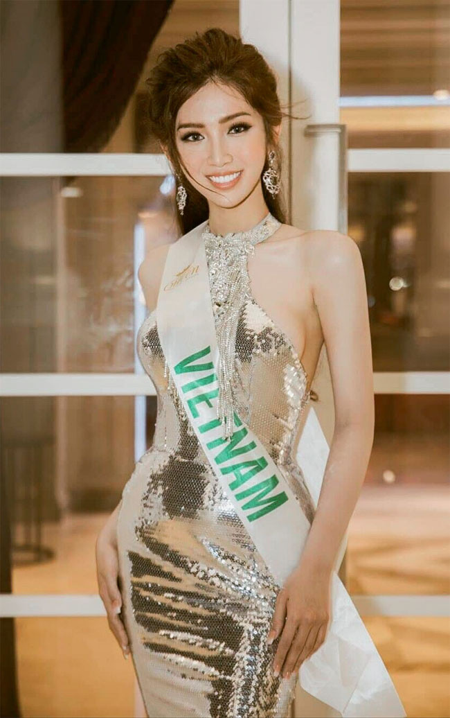 Cô đại diện cho Việt Nam tham gia cuộc thi Hoa hậu chuyển giới quốc tế 2019 và lọt vào top 6 chung cuộc.