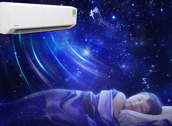 Nguyên nhân của “bệnh điều hòa” được cho là có liên quan tới sự chênh lệch quá lớn giữa nhiệt độ ngoài trời và nhiệt độ phòng. Bình thường, nhiệt độ ngoài trời mùa hè rất nóng, có lúc lên tới 40ºC. Trong khi đó, phòng điều hòa thường được điều chỉnh xuống mức nhiệt 22-28ºC.
