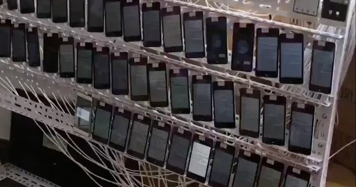 Thông thường, số lượng smartphone thu mua về phục vụ lắp đặt và làm dịch vụ cho các chủ click farm thường là hàng đã qua sử dụng, chỉ cần còn hoạt động ổn, không lỗi vặt là có thể kết nối vào việc ngay lập tức mà giá thành lại rẻ.