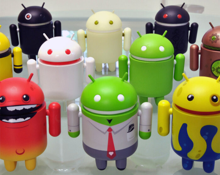 Biểu tượng của hệ điều hành Android là một chú người máy màu xanh. Tuy nhiên, chú người máy này không phải tên là Android và thực sự là không có tên.