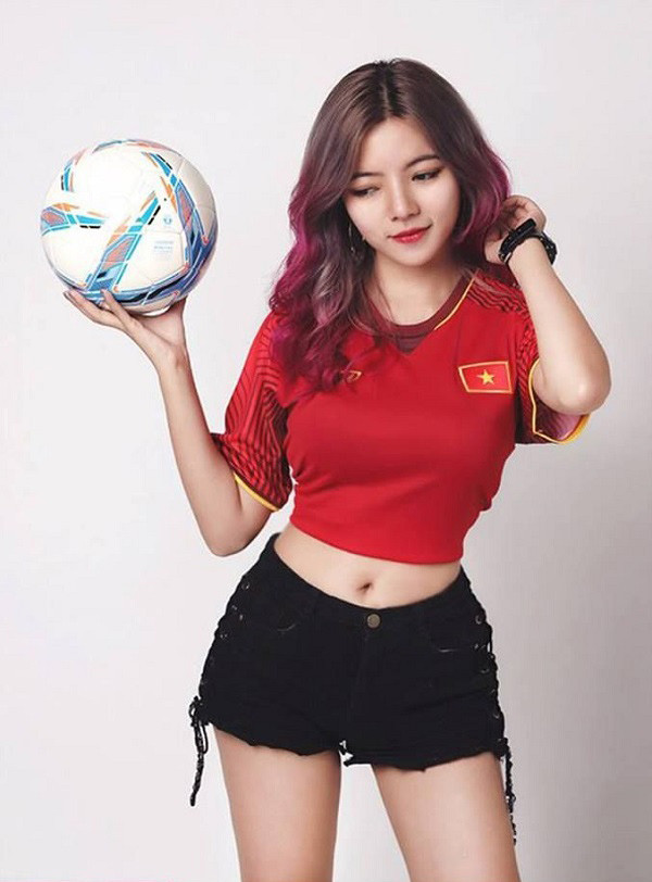 Thời gian sau tuy tập trung hơn vào phát triển vlog trên YouTube, Ohshusu vẫn nhận được phản ứng tích cực từ phía cộng đồng. Thân hình bốc lửa, vòng nào ra vòng nấy thế này, anh chàng nào mà không mê mẩn?