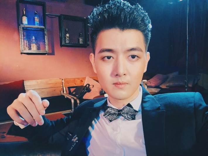 Kim Phi Long là bạn trai của Ohsusu trước đây, sau khi Ohsusu công khai mối quan hệ với bạn trai Kim Phi Long, người ta thấy Misthy và Ohsusu không còn quấn quýt và thân thiết như trước.