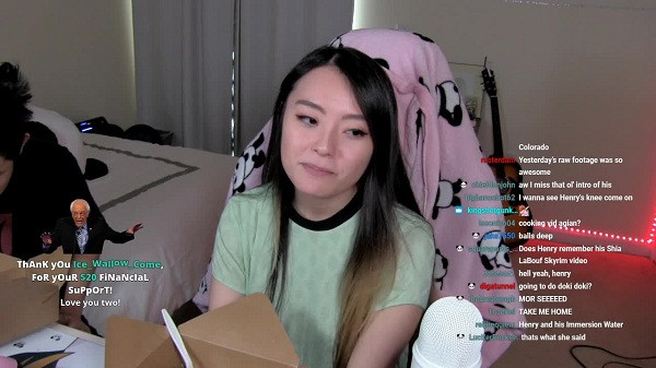 Hiện nay streamer trở thành nghề nghiệp mơ ước của nhiều người tuy nhiên con đường dẫn đến thành công thì không đơn giản, thậm chí phải đánh đổi nhiều thứ. Một nữ streamer trên nền tảng Twitch vì muốn theo đuổi đam mê mà chấp nhận bỏ học nhưng điều bất ngờ là hành động của người hâm mộ dành cho cô.