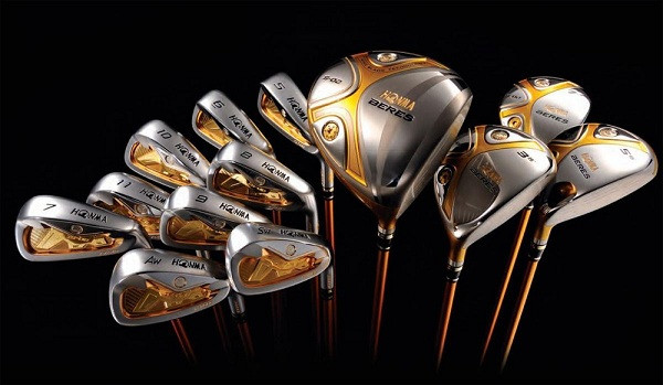 Bộ gậy golf Honma 5 sao - 75.000 USD: Đây là một trong số những bộ gậy golf đắt nhất thế giới, cũng là mẫu gậy mà mọi golfer ao ước. Bộ gậy được chế tác bởi 100 nghệ nhân hàng đầu Nhật Bản, từ những vật liệu tốt nhất, mạ vàng 24 karat và bạch kim PT1000.