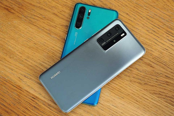 Chuyên trang đánh giá các thiết bị chụp ảnh DxOMark đã công bố danh sách 10 smartphone chụp ảnh đẹp nhất thế giới mới nhất. Dựa trên đánh giá về chất lượng camera sau, camera selfie và âm thanh chụp ảnh, chiếc Huawei P40 Pro đứng ở vị trí đầu bảng với tổng 128 điểm.