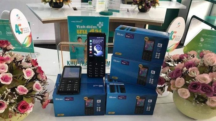 Hiện BKAV chưa xác nhận thông tin nhưng nhiều nguồn tin từ hội nhóm Bfan cho biết sản phẩm có thể có giá từ 500 nghìn đồng.