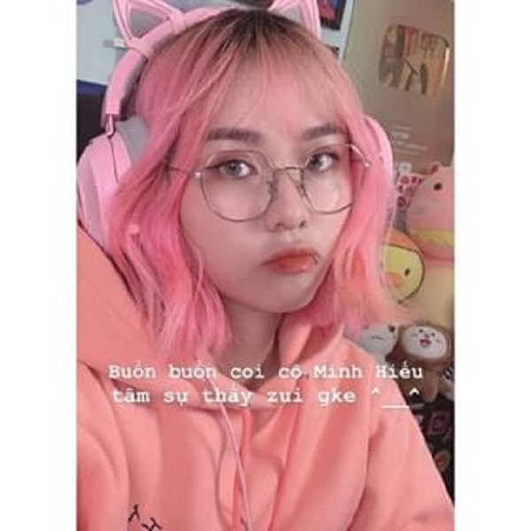 Trước đó không lâu, MisThy đã từng chia sẻ story trên trang cá nhân bày tỏ sự thích thú khi xem những video đình đám trên mạng của cô Minh Hiếu.