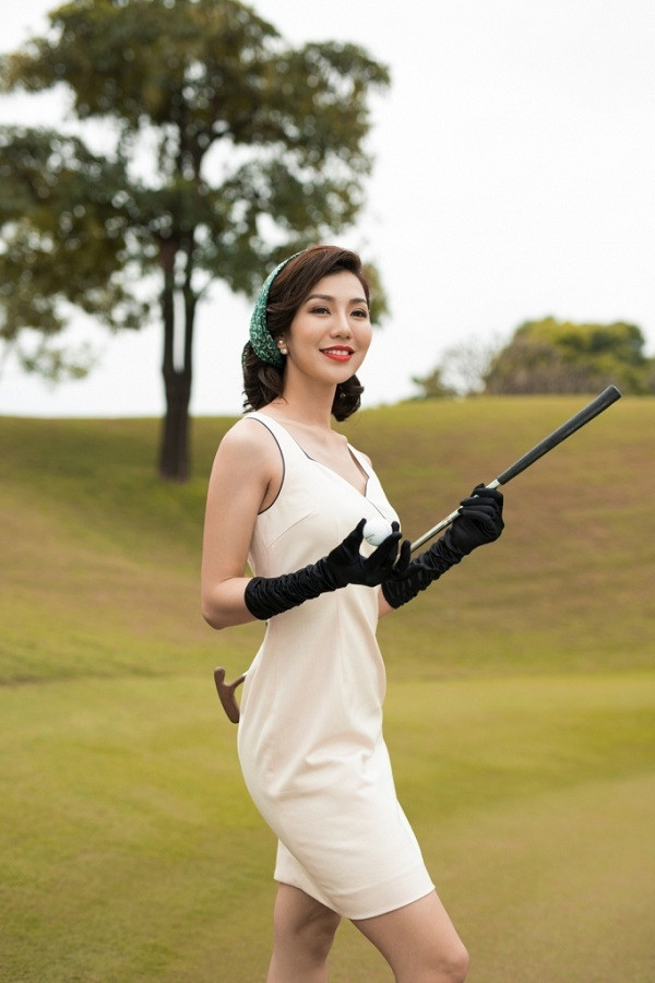 Không chỉ chú trọng để hoàn thiện những kĩ năng về chuyên môn, liên tục trau dồi thông tin, Hải Anh còn luôn gây ấn tượng bởi nhan sắc và thần thái mỗi khi xuất hiện.