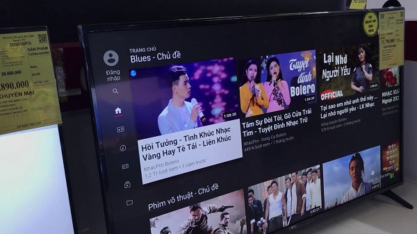 Nếu tài chính dư dả hơn một chút, người dùng có thể tìm mua mẫu tivi thông minh LG 4K 55 inch 55UM7100PTA với thiết kế hiện đại, độ phân giải 4K cho trải nghiệm chân thật, rõ nét.