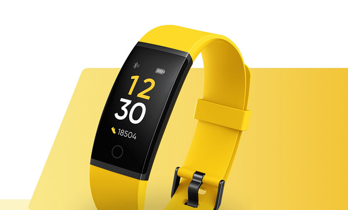 Thiết kế của Realme band được đánh giá gần với ý nghĩa vòng đeo thông mình hơn so với Miband 4, các chi tiết khớp nối làm tốt thơn tạo cảm giác tràn nối giữa các mặt tiếp xúc.