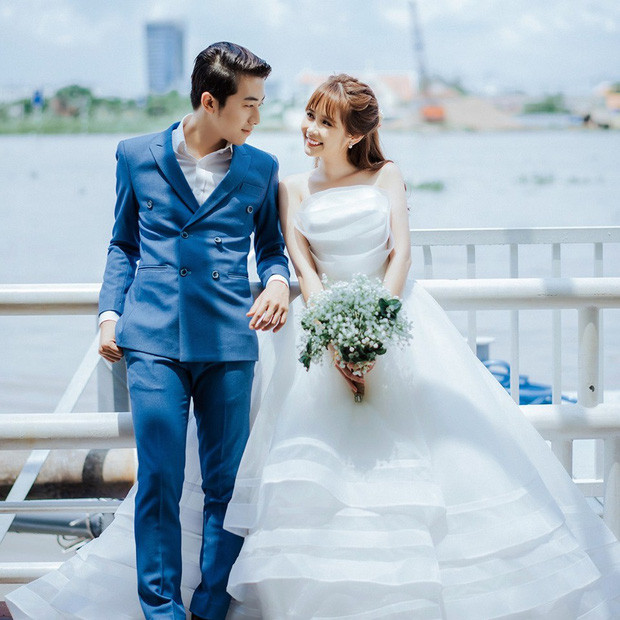 Mai Quỳnh Anh sở hữu một lượng fan đông đảo trước khi về làm vợ Cris Phan - chàng streamer đình đám.