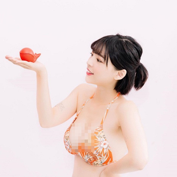 Thân hình gợi cảm ''đốn tim'' người hâm mộ.