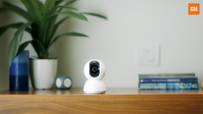 Mi Smart Camera PTZ giá khá rẻ, với 660.000 đ cho một thiết bị theo dõi tại nhà có nhiều tính năng và chất lượng hình ảnh 2K là đáng mua.