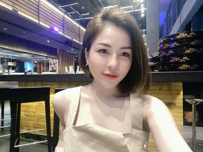 Scandal lộ clip nóng đã ảnh hưởng rất nhiều đến cuộc sống và hình ảnh của Trâm Anh sau nhiều năm gây dựng.