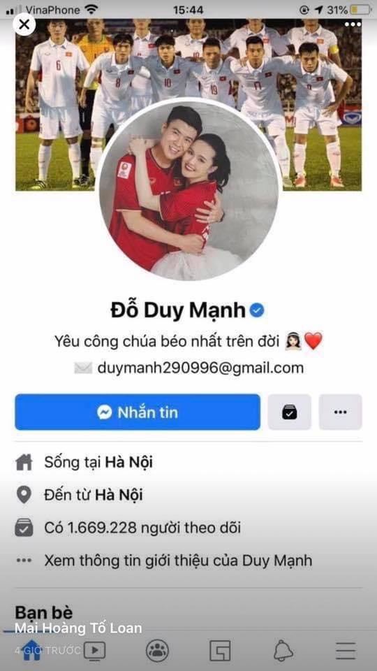 Thậm chí, trên trang cá nhân của Duy Mạnh cũng ở tình trạng tương tự. Trước đó, cặp đôi để trạng thái "đã kết hôn" từ khi chưa cưới.