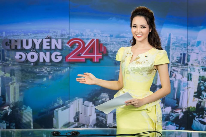 Nhắc đến nữ MC Á hậu của VTV chắc chắn ai cũng biết đó chính là Thụy Vân (sinh năm 1988 tại Hà Nội), người đồng hành cùng với chương trình "Chuyển động 24H".