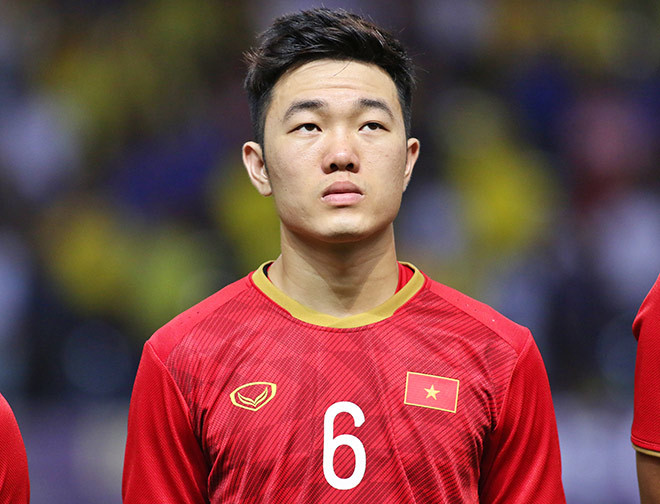 Bên cạnh đó, trong 2 năm chơi tại giải bóng đá cao nhất Hàn Quốc - K. League 1 trong màu áo của Incheon United và Gangwon FC, cầu thủ sinh năm 1995 còn biết thêm tiếng Hàn.