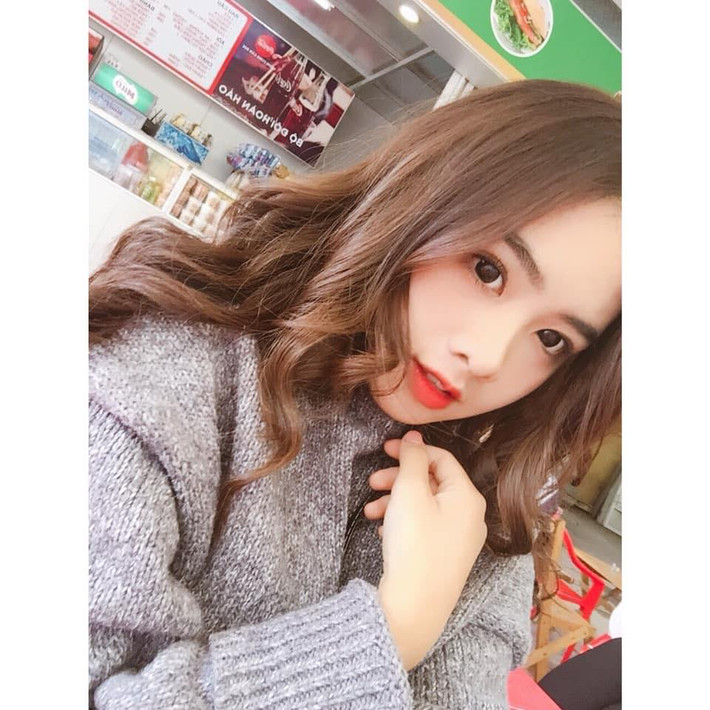 Cao Thu Trang (Hà Nội) vừa được "ghi danh" vào dàn hot girl ngành Báo in, Học viện Báo chí và Tuyên truyền.