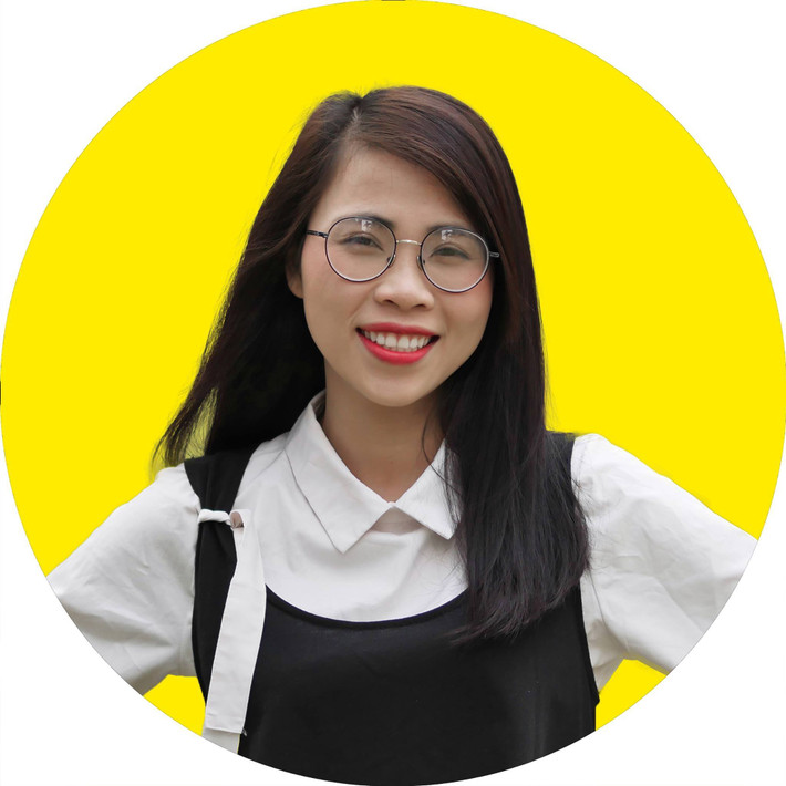 Cũng như Bà Tân Vlog, Thơ Nguyễn là Youtuber nhận phải nhiều "gạch đá" dư luận tuy nhiên kênh của cô lại rất "được lòng" các em nhỏ. Ra đời từ năm 2016, kênh của cô nàng sinh năm 1992 này sở hữu 6,79 lượt theo dõi. Ước tính mỗi năm vào khoảng 5,6 - 69,7 tỷ đồng.