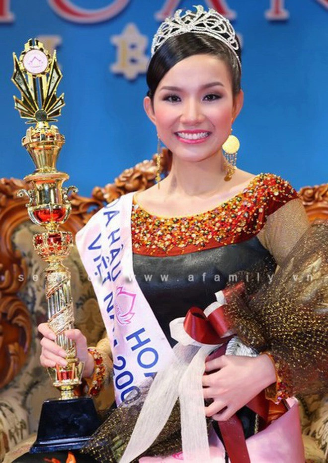 Sau khi đăng quang Hoa hậu Hoàn vũ Việt Nam 2008, Thùy Lâm có cơ hội đại diện nước nhà chinh chiến tại Miss Universe 2008. Cô nàng lọt vào Top 15 chung cuộc. Với thành tích này, Thùy Lâm chính là nàng hậu đầu tiên giúp nhan sắc Việt vào top cao tại đấu trường Hoa hậu Hoàn vũ thế giới.